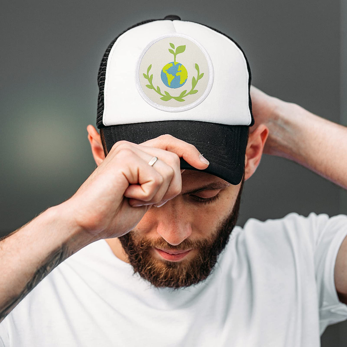 40 Pieces Sublimation Patch Round Blank Patch Fabric Iron-on Blank Patch Heat Transfer Repair Patch Sublimation Blank Fabric Repair Patch for Clothes, Hats, Uniforms, Backpacks, Shoes Geosar