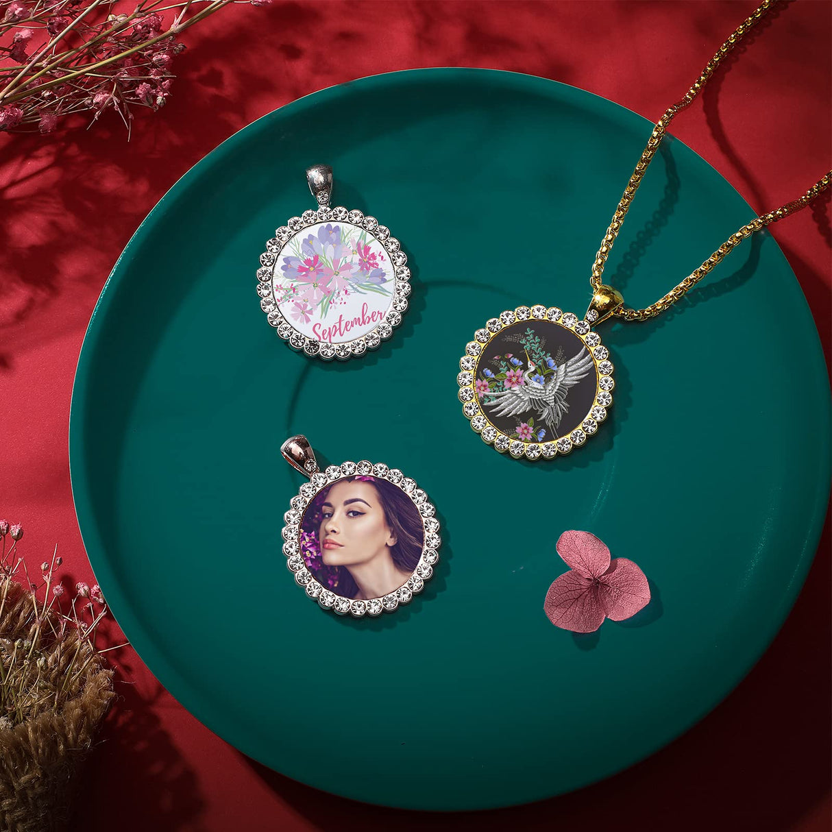 9 Pieces Sublimation Blank Necklace Rhinestone Bezel Pendant Trays with Lobster Clasps Chains 9 Pieces Sublimation Blank Disc 9 Pieces 0.98 Inch Double Side Tape Pendant Trays for Jewelry Making Hicarer