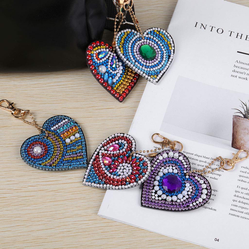 HXYQMMY 5PCS Diamond Painting Keychain -Diamond Art Kits for Adult Paint with Diamonds by Numbers Love Heart Pendant Diamond Art Keychains Crat HXYQMMY