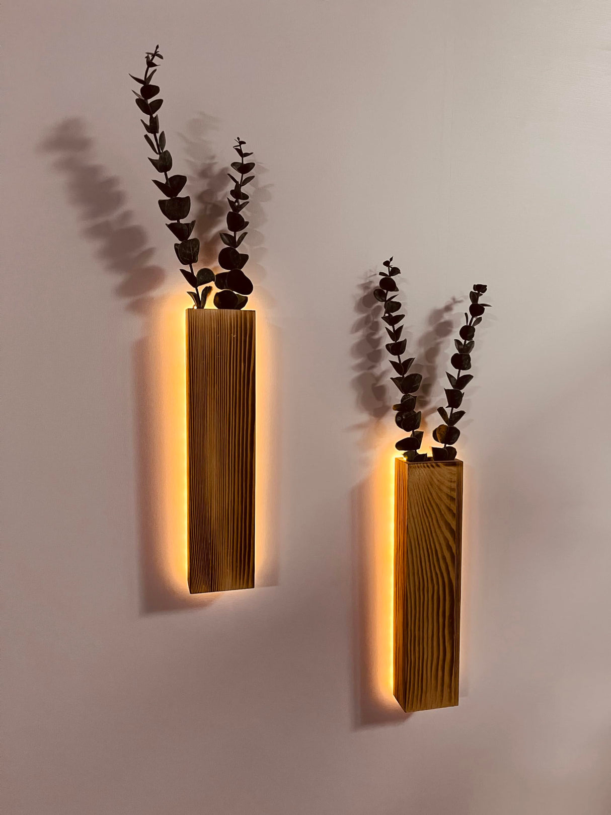 2 Pack Wall Planters for Indoor Plants, Hanging Wall decor with LED Lights for Bathroom, Bedroom Living Room, Kitchen Modern Home Wooden Art Rustic Wall Sconces Vases for Dried Flowers Fake Greenery Comtelek