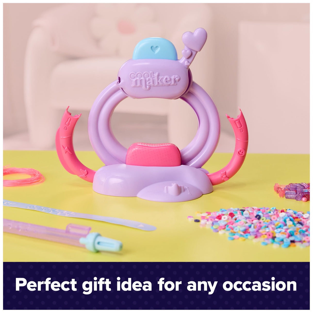 Cool Maker, Stack’d Heishi Studio Bracelet Making Kit with Easy Beading Pen & Over 1200 Beads for Bracelets, Makes 15, Arts and Crafts Kids Toys for Girls Ages 7 and up Cool Maker