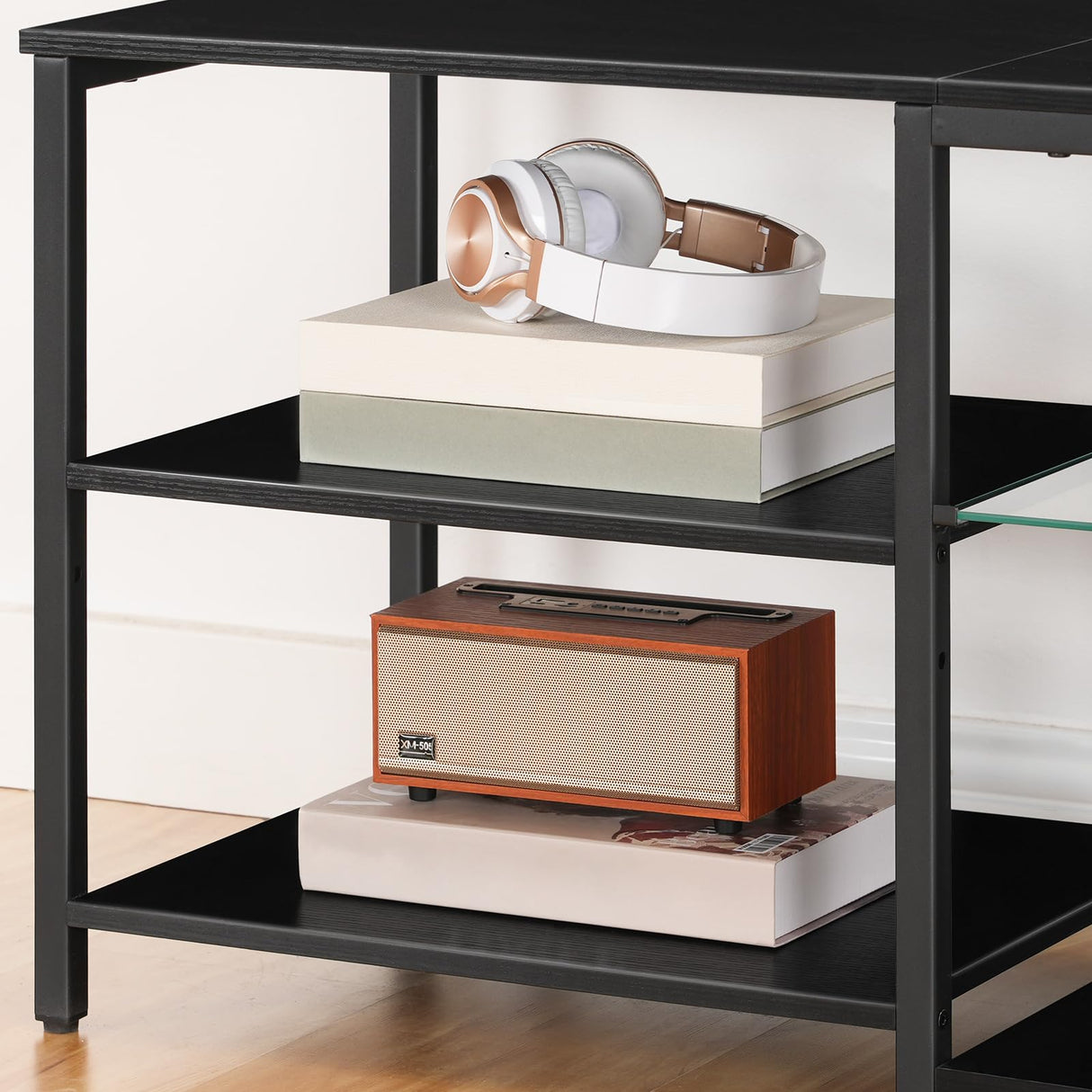 HOOBRO LED TV Stand for 65 Inch TVs with Charging Station, Gaming Entertainment Center with 3-Tier Open Storage, Long Media TV Console Table, TV Stand for Living Room, Bedroom, Black BB20UDDS01 HOOBRO