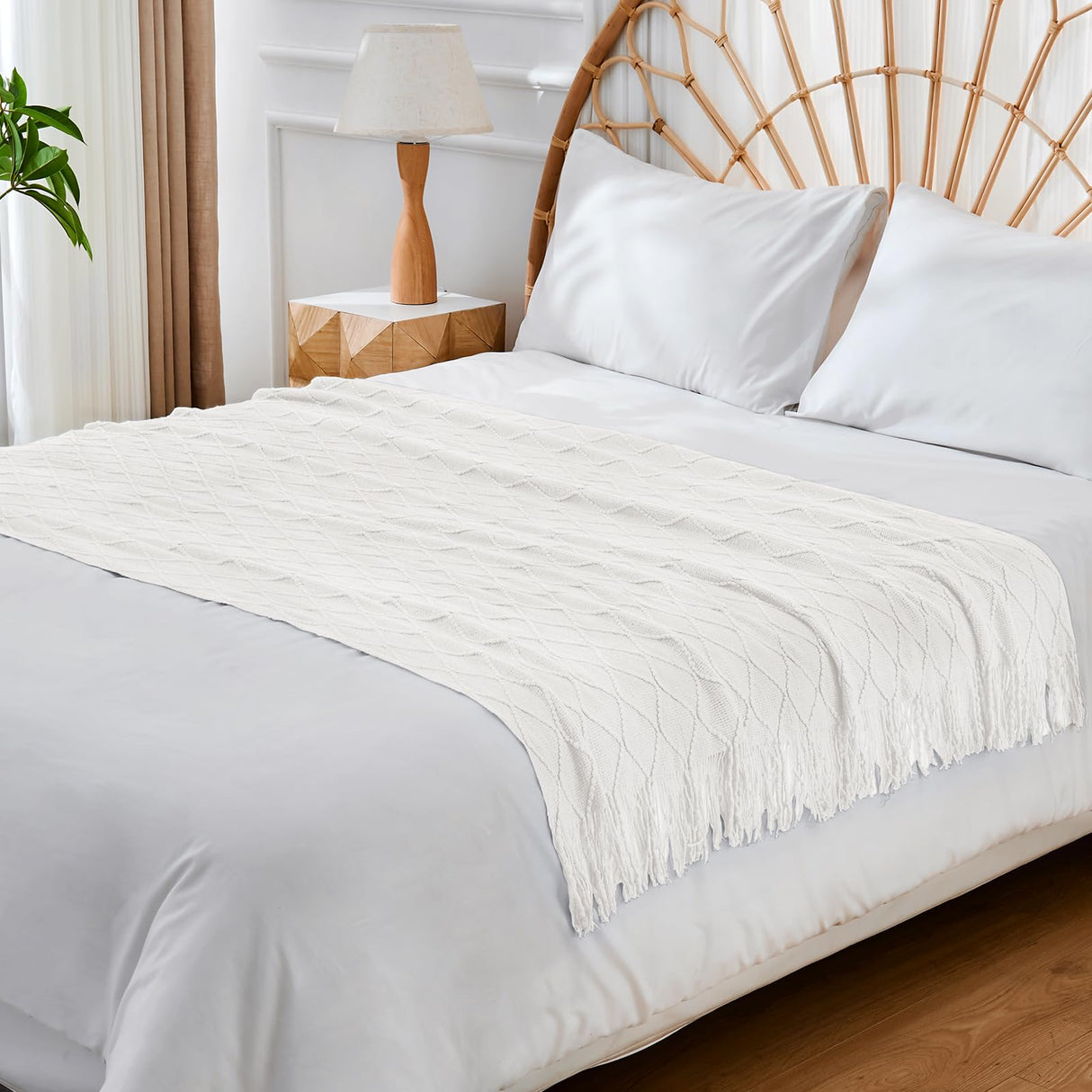 inhand Knitted Throw Blanket for Couch and Bed, Soft Living Room Home Decor Knitted Blanket with Tassel, Outdoor Lightweight Breathable Summer Blanket, Farmhouse Warm Woven Decorative, 50"x60" inhand