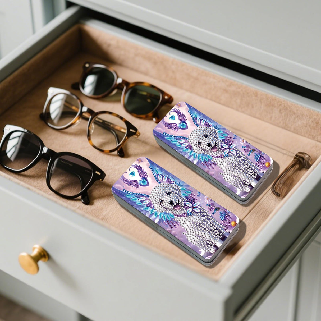 JZHYOAN DIY Diamond Painting Handmade 5D Sunglasses Holder Diamond Art Eyeglass Case Kit Dog Special Pattern Portable Storage Box for Gift Giving Indoor Outdoor Office Multi-Scenes JZHYOAN