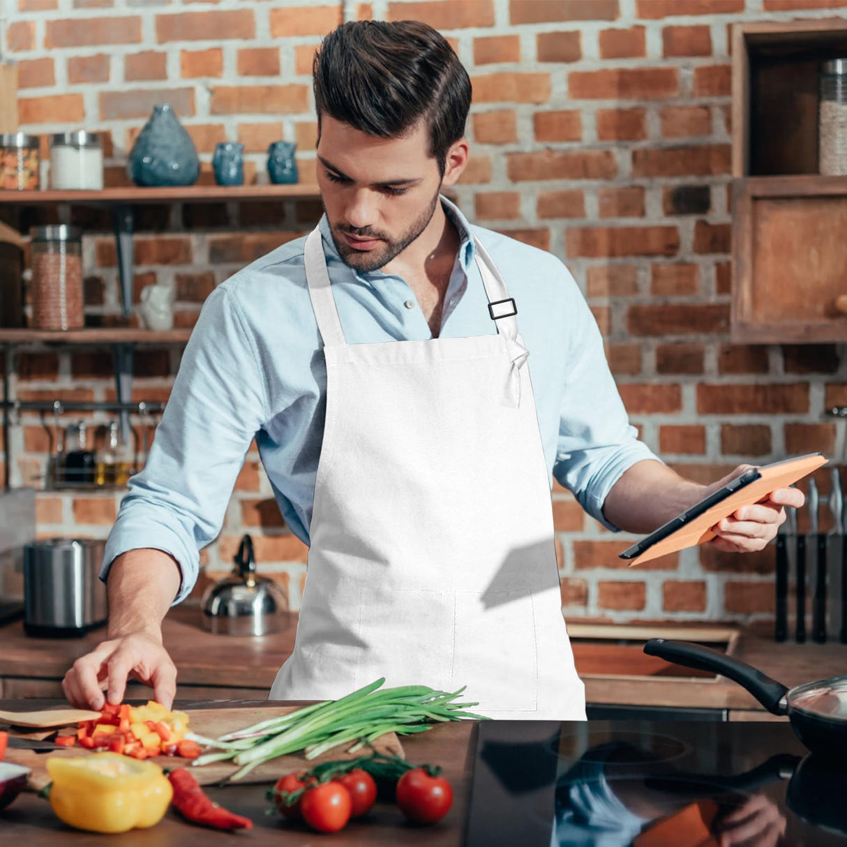 IMERAGO 15 Pcs Adult Aprons Bulk with Pockets Adjustable Bib Chef Apron for Women Men Painting Cooking Crafting (White, L) IMERAGO