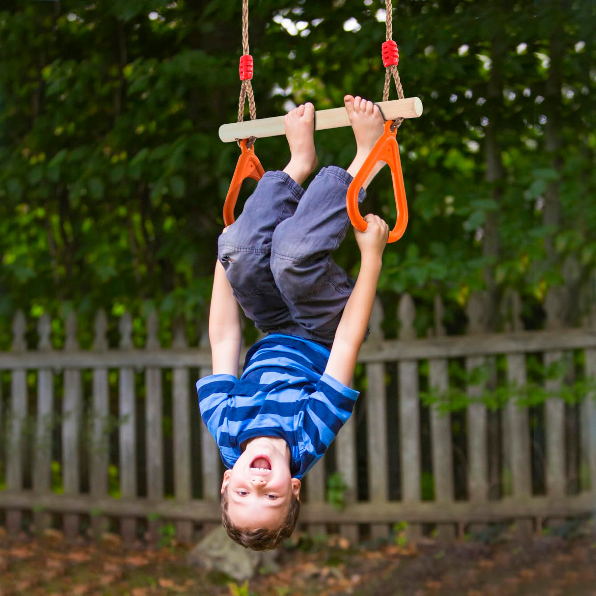 PELLOR Kids Trapeze Bar with Rings,Wooden Trapeze Swing Bar for Ninja Warrior Obstacle Course,Children's Swing Set Indoor Outdoor Garden,Yard,Playground PELLOR