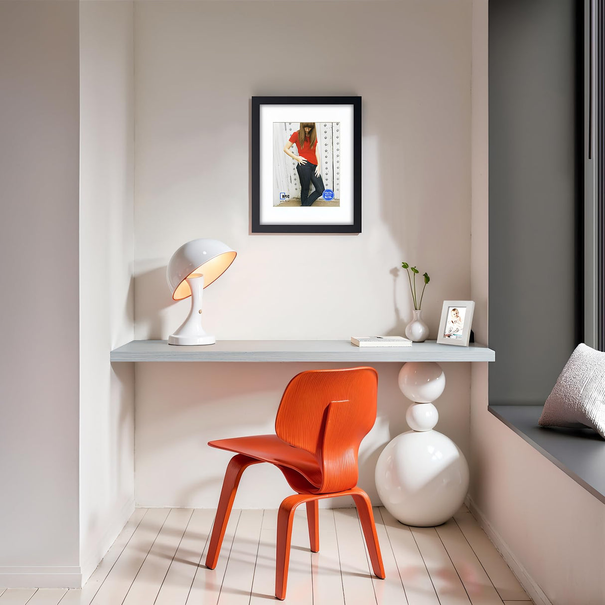 RPJC 11 x 14 Picture Frames Made of Solid Wood and High Definition Glass Display Pictures 8x10 with Mat or 11x14 Without Mat for Wall Mounting Photo Frames Black RPJC