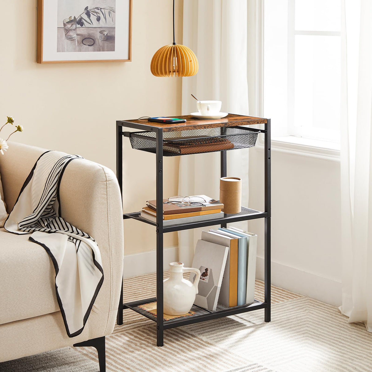 HOOBRO Tall End Table with Metal Storage Basket, Industrial Telephone Side Table, Small High Nightstand for Living Room, Bedroom, Office, Rustic Brown BF06UDH01 HOOBRO