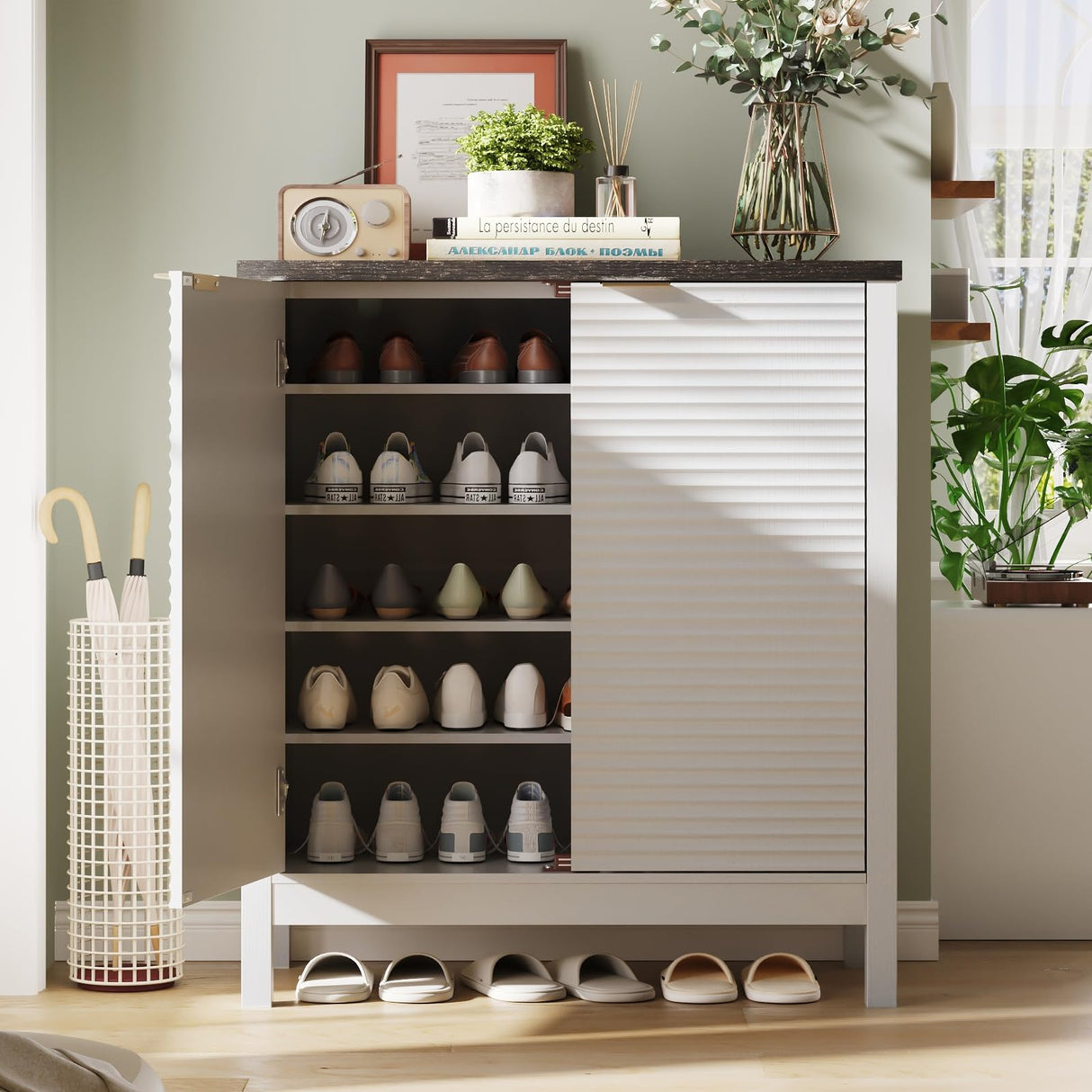 Maupvit 5-Tier Shoe Cabinet with Fluted Doors, Farmhouse Storage Cabinet with Adjustable Shelves, Wooden Shoe Rack Organizer Cabinet for Entryway, Foyer, Hallway, Living Room, White Maupvit