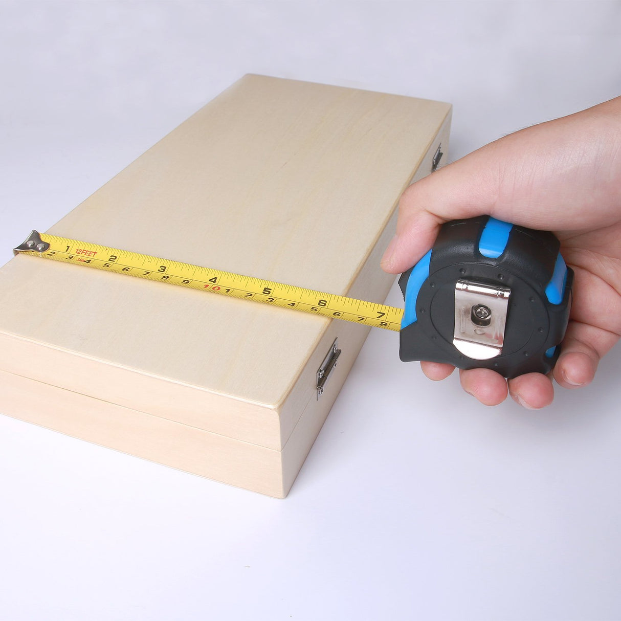 EFFICERE 40-Piece All Purpose Household Tool Kit – Includes All Essential Tools for Home, Garage, Office and College Dormitory Use EFFICERE