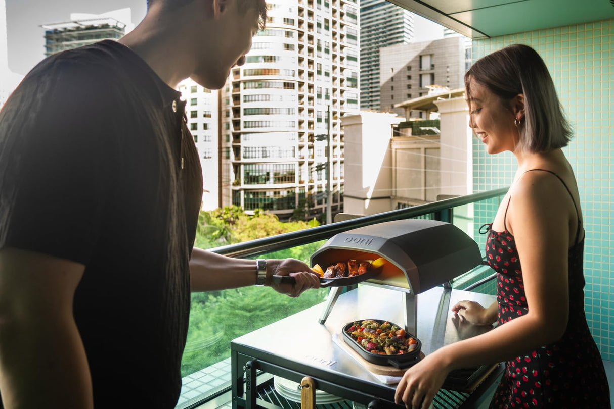 Ooni Koda 12 Gas Pizza Oven – 28mbar Propane Outdoor Pizza Oven, Portable Pizza Oven For Fire and Stonebaked 12 Inch Pizzas, With Gas Hose & Regulator, Countertop Pizza Maker, Outdoor Pizza Cooker ooni