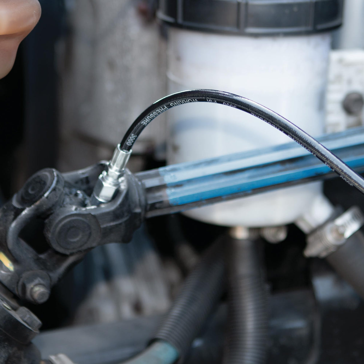 Performance Tool W54204 Professional 14oz Pistol Grip Grease Gun, Ergonomic and Efficient Lubrication Solution for Industrial and Automotive Applications. Performance Tool