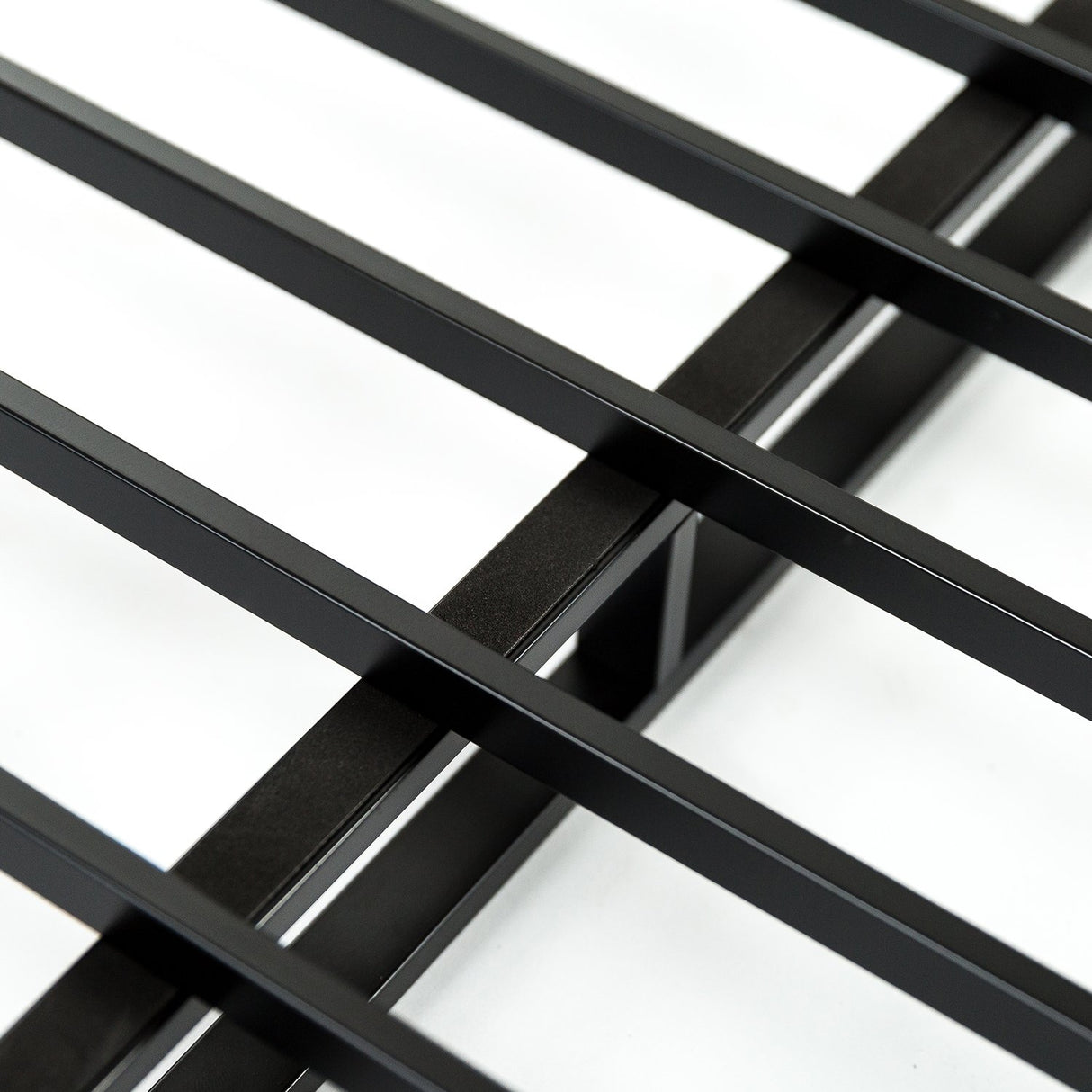 ZINUS Quick Lock Metal Smart Box Spring, 4 Inch Mattress Foundation, Strong Metal Structure, Easy Assembly, King, White Zinus