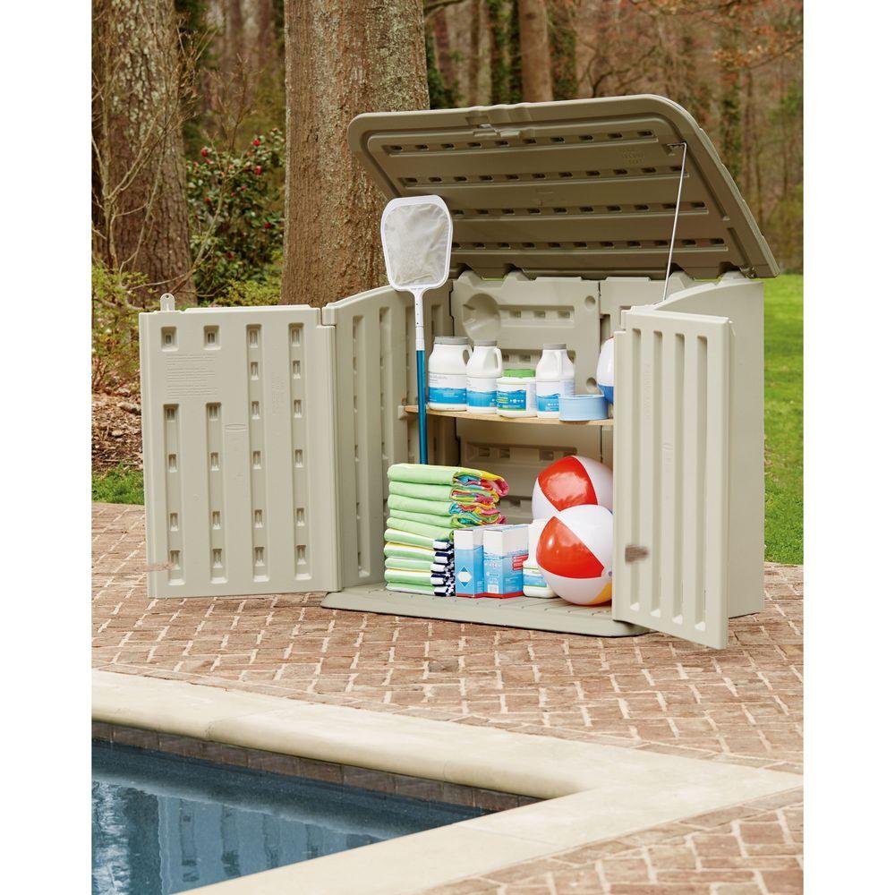 Rubbermaid Large Horizontal Resin Outdoor Storage Shed With Floor (5 x 4 Ft) Weather Resistant, Beige/Brown, Organization for Home/Backyard/Pool Chemicals/Toys/Garden Tools/Porch/Patio Cushions Rubbermaid