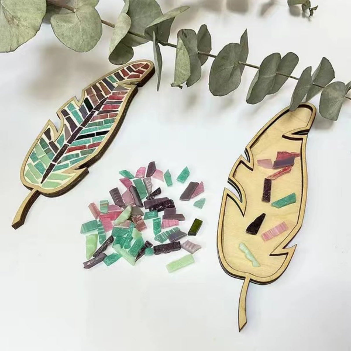sjljzxd Mixed Colour Leaf Mosaic Kit, Creative DIY Colourful Home Decoration Mosaic Tiles for Crafts, Mosaic Kits for Adults Glass Mosaic Pieces Kit Mosaic Making Supplies Puzzle sjljzxd