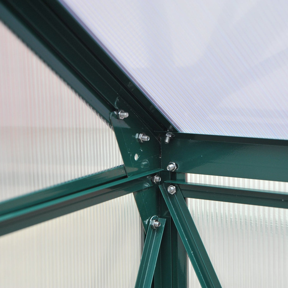 Outsunny 6' x 6' x 6.5' Polycarbonate Greenhouse, Heavy Duty Outdoor Aluminum Walk-in Green House Kit with Rain Gutter, Vent and Door for Backyard Garden, Dark Green Outsunny