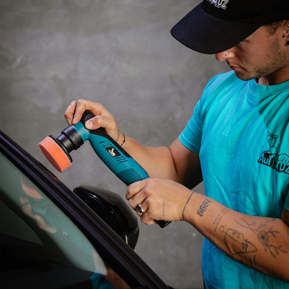 AUTIWOZ Cordless Mini Car Polisher, RO/DA Mini Polisher for Car Detailing, Waxing, Polishing, Scratch Removing, 6 Variable Speed Car Polishing Kit, 2 Pcs 12V 2000mAh Li-ion Batteries, Kit 1 AUTIWOZ