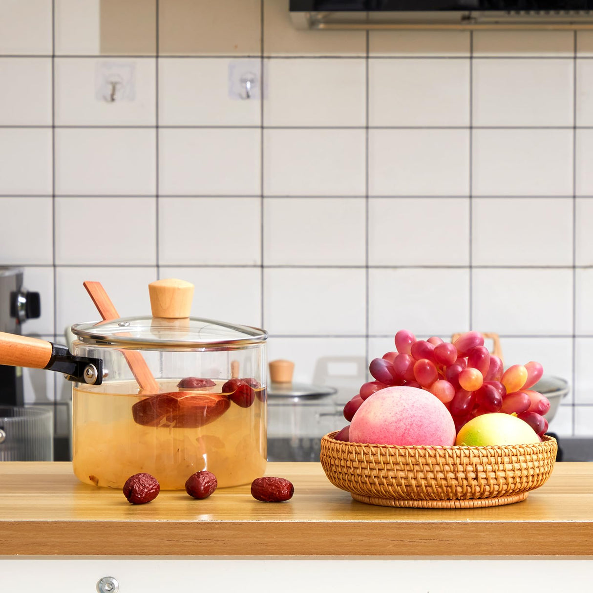 Hushee 3 Pcs Small Round Keys Basket for Entryway Woven Bowl Basket Rattan Wicker Round Tray Organizing for Keys Wallet Cell Phone Tabletop Serving Fruit Food Holder Decorative Table Storage Hushee