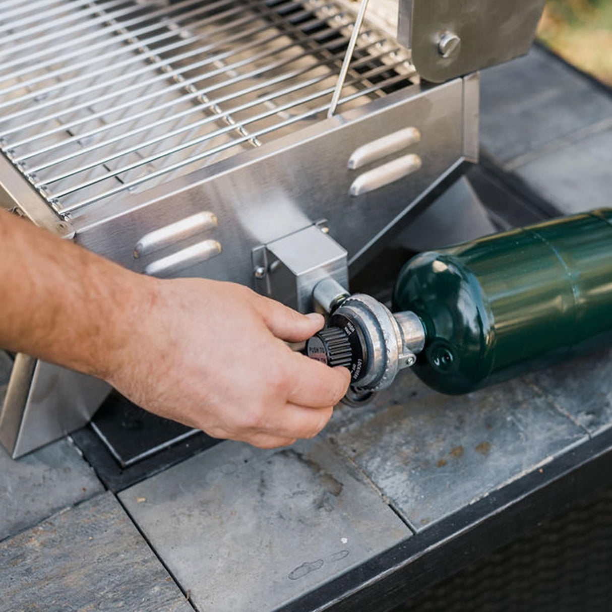 Masterbuilt Portable Propane Gas Grill with Folding Legs, Chrome-Coated Warming Rack and 288 Cooking Square Inches in Stainless Steel, Model MB20030819 Masterbuilt