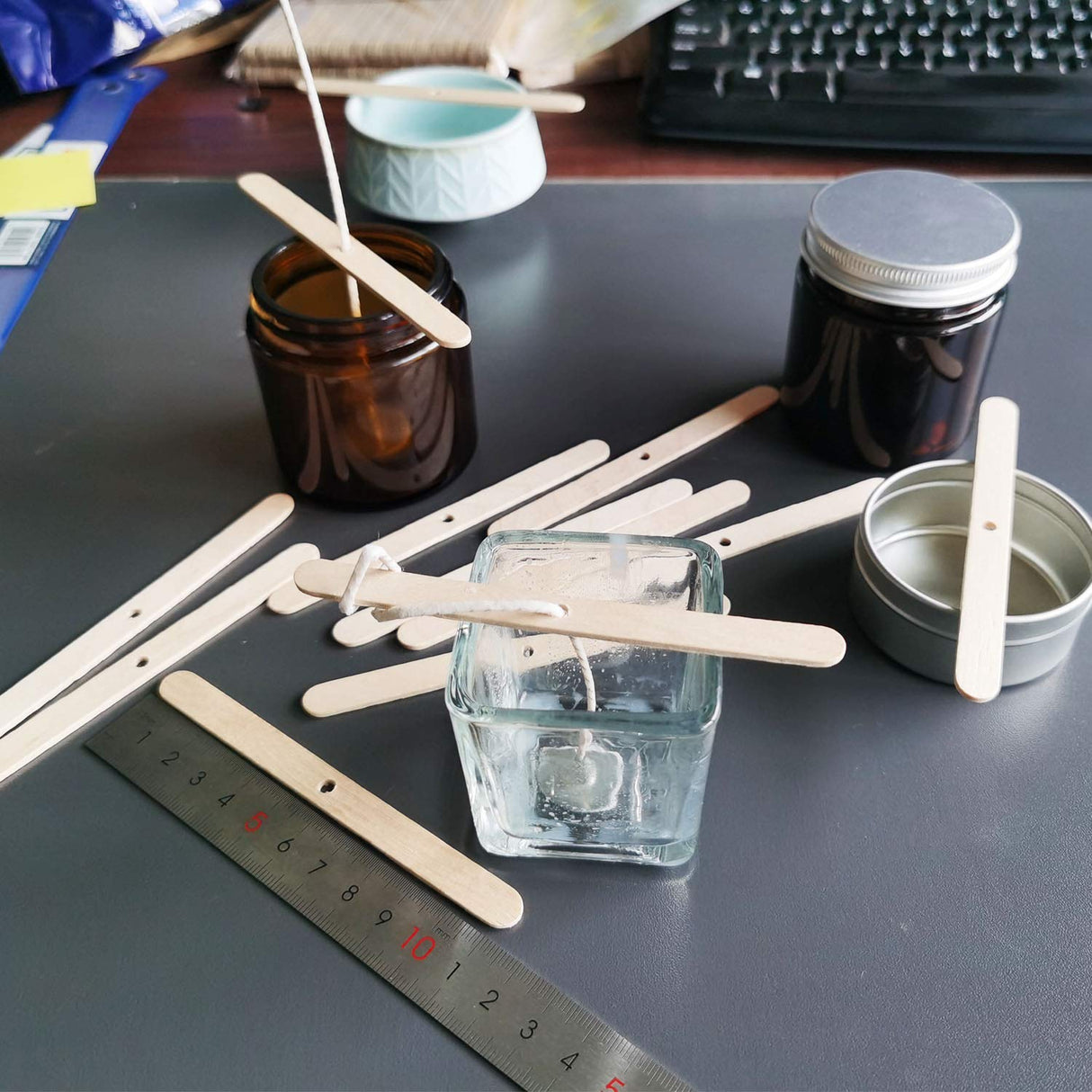 MILIVIXAY Wooden Candle Wick Holders,Candle Wicks Centering Device - Candle Centering Tool, 120 Pack MILIVIXAY