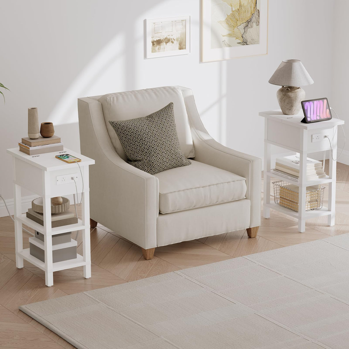 HOOBRO End Table with Charging Station, Flip Top Side Table with USB Ports, Narrow Nightstand Bedside Tables with Storage Shelves, for Small Space, Living Room, White WT141UBZ01 HOOBRO