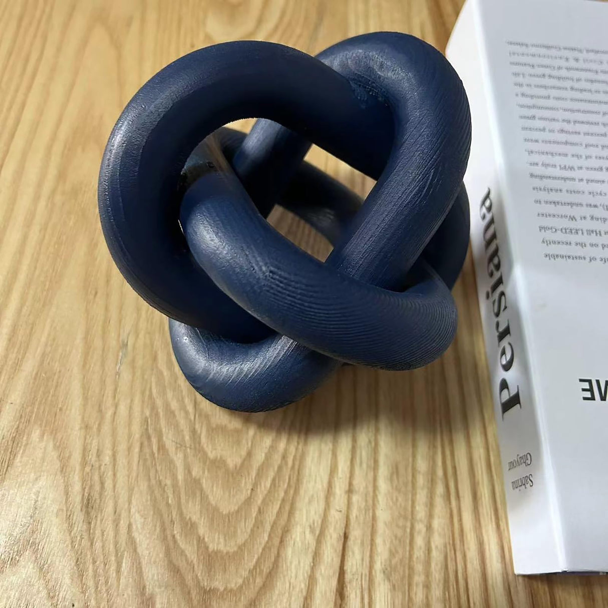 GUDAGUU Wood Knot Decor -Coffee Table Decor Shelf Decor Table Books Hand Carved Home Decoration Boho Country Rustic Modern Shabby Chic Style Decor 3 Link Wooden Knot Chain Link Decor (Navy Blue) GUDAGUU