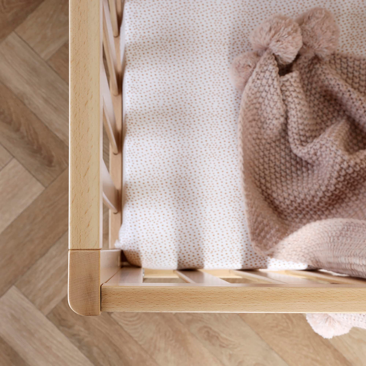 dadada Baby’s 3-in-1 Austin Convertible Crib - Newborn Essentials Baby Bed Fits Standard Crib Mattress - Adjustable Bed Base - Natural dadada