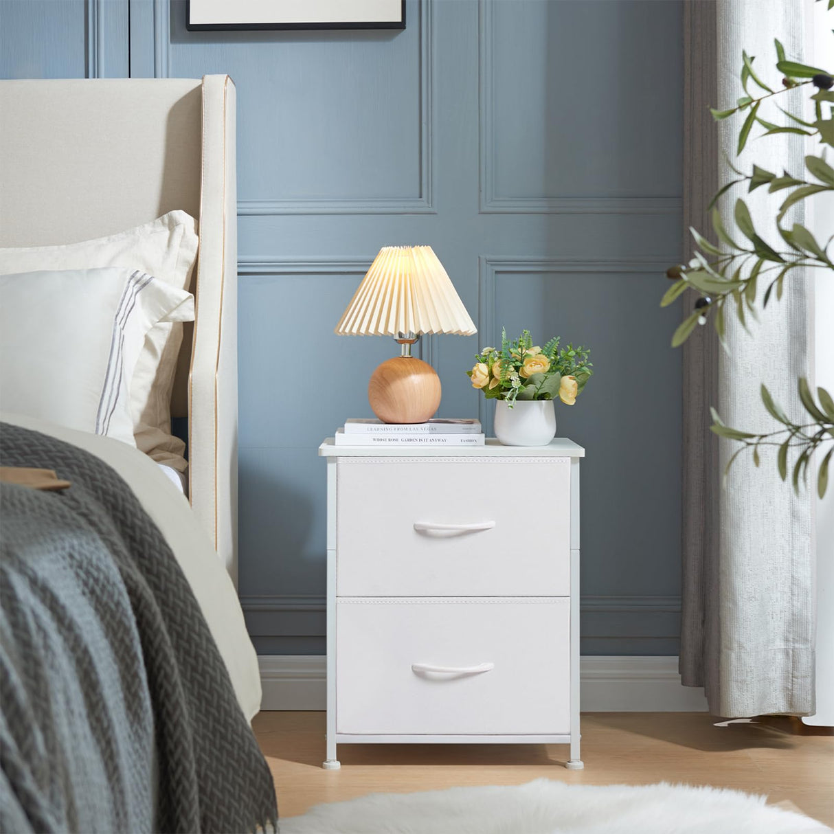 Somdot White Nightstand, Small Dresser for Bedroom with 2 Drawers, Bedside Table Night Stand End Table with Fabric Bins for Bedroom Kids Closet Dorm Guest Room, White Leather Somdot