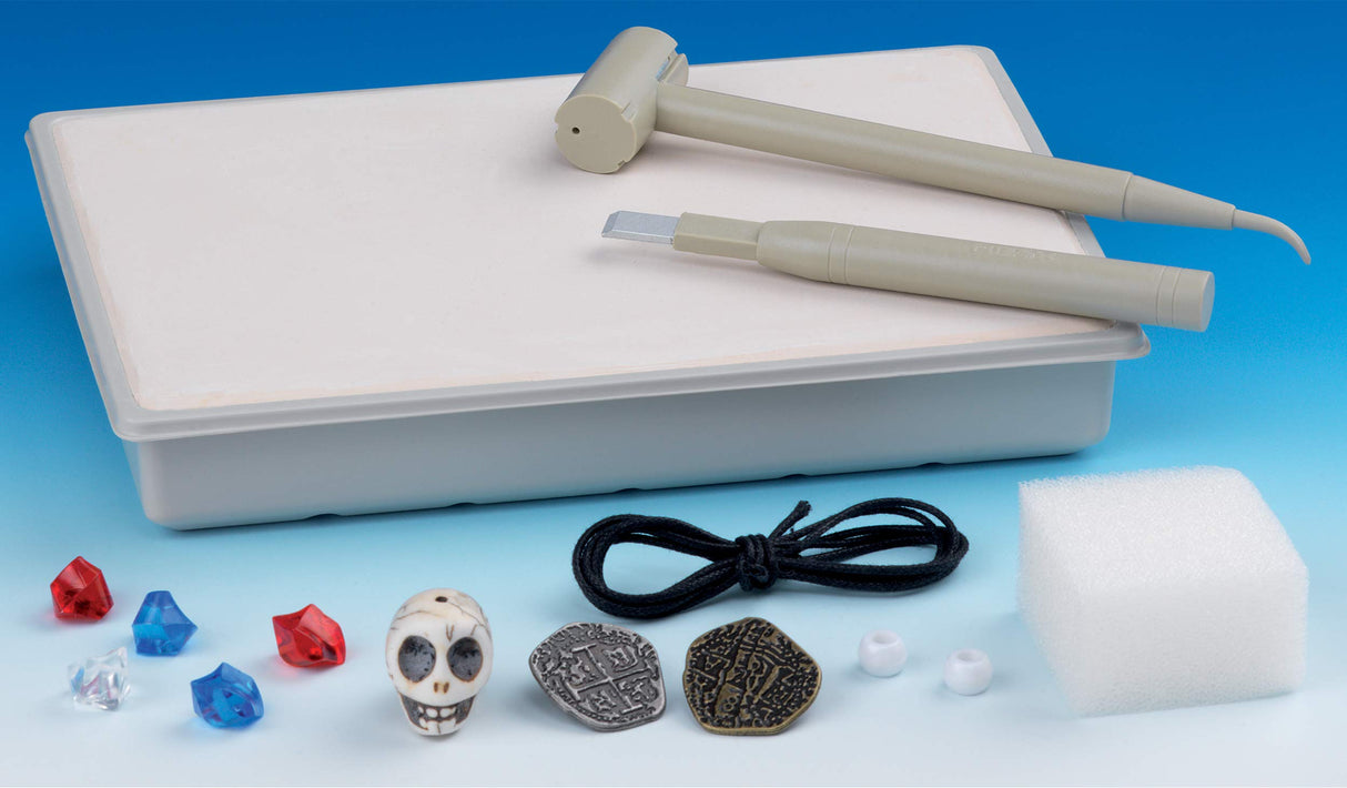Thames & Kosmos I Dig It! Treasure - Pirate Treasure Excavation Kit | Explore Archaeology | Dig Treasure Out of a Plaster Block! | Unique Composition for a Fun, Dust-Free Educational Activity, Blue Thames & Kosmos