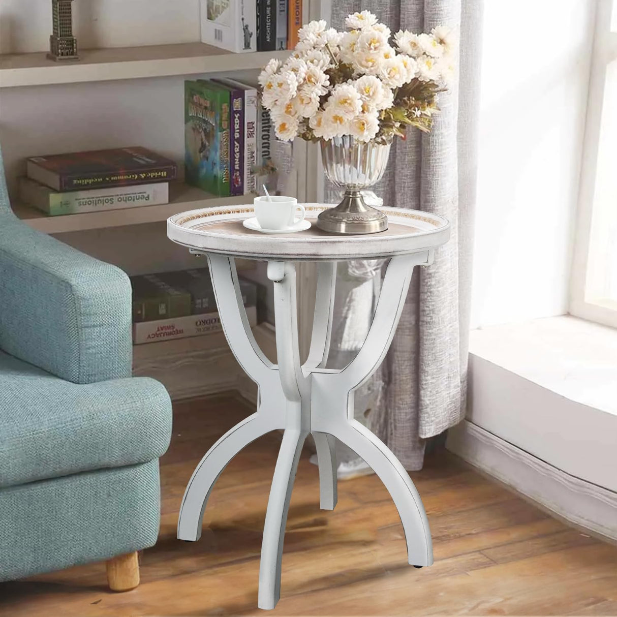 HCODCIBA Farmhouse End Table with Carved Tray Top,Small Round Side Table with Curved Legs,Retro Bedside Table Rustic Accent Table for Living Room,Bedroom HCODCIBA