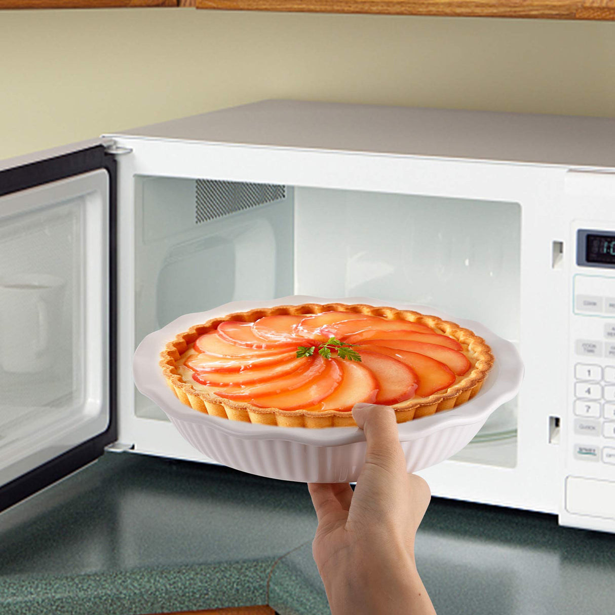 AVLA Ceramic Pie Dish for Baking, 9 Inches/ 47OZ Pie Pan Pie Plate Round Baking Dish Pan with Ruffled Edge for Kitchen Cooking Dessert Dinner, White, Set of 2 AVLA