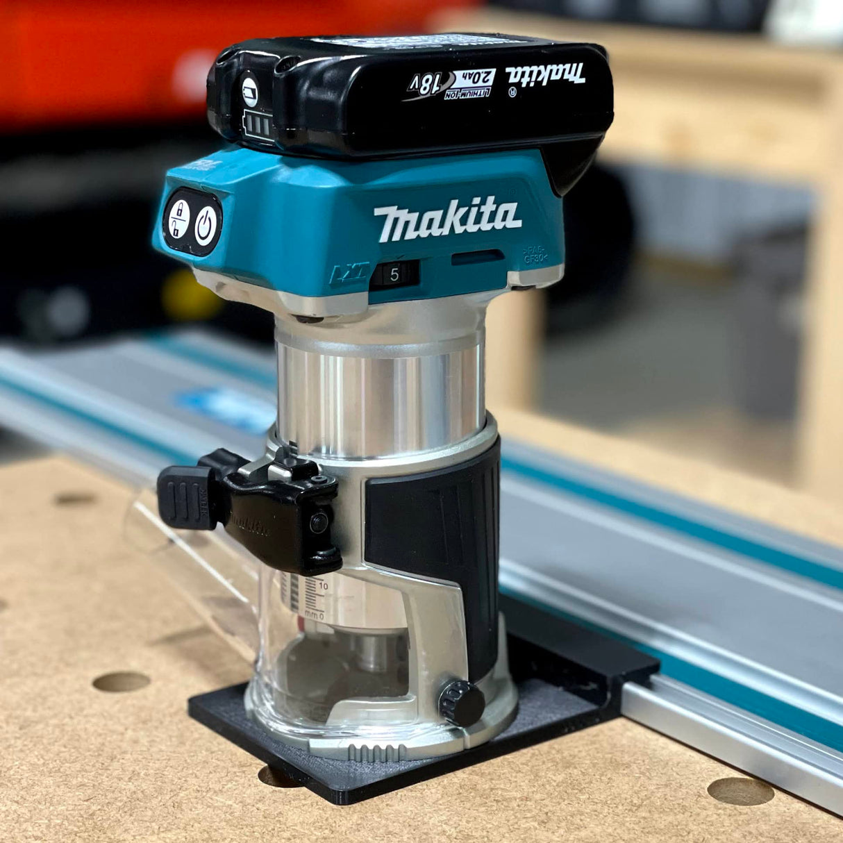 ToolCurve Guide Rail Adapter Compatible with Makita Router - Made in USA ToolCurve