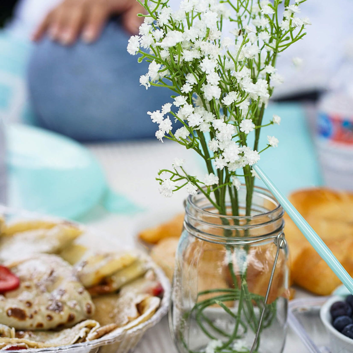 Sukh 10PCS Baby Breath Artificial Flowers Fake Babys Breath Gypsophila Flowers Bulk Realistic Artificial Flowers Bouquet Flores Artificiales para Decoracion for Wedding Party Home Decoration Sukh