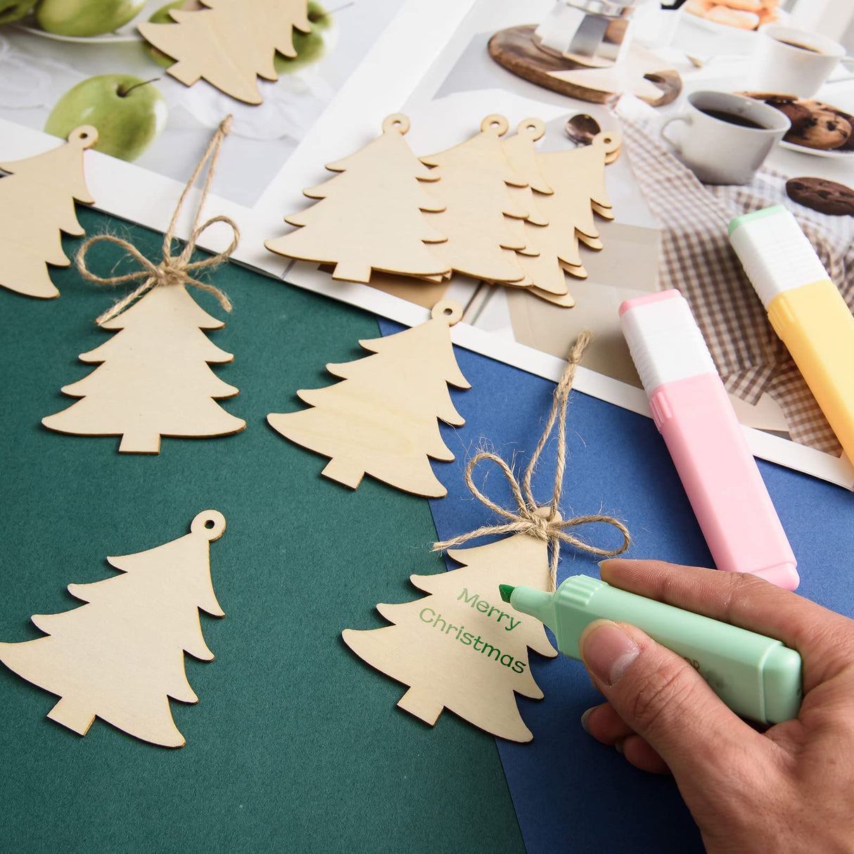 150 Pieces Wooden Christmas Tree Cutouts Crafts Embellishments Unfinished Christmas Tree Hanging Ornaments Blank Christmas Tree Wood Cutouts Slice with Ropes for DIY Crafts Christmas Xmas Decoration AWIZOM