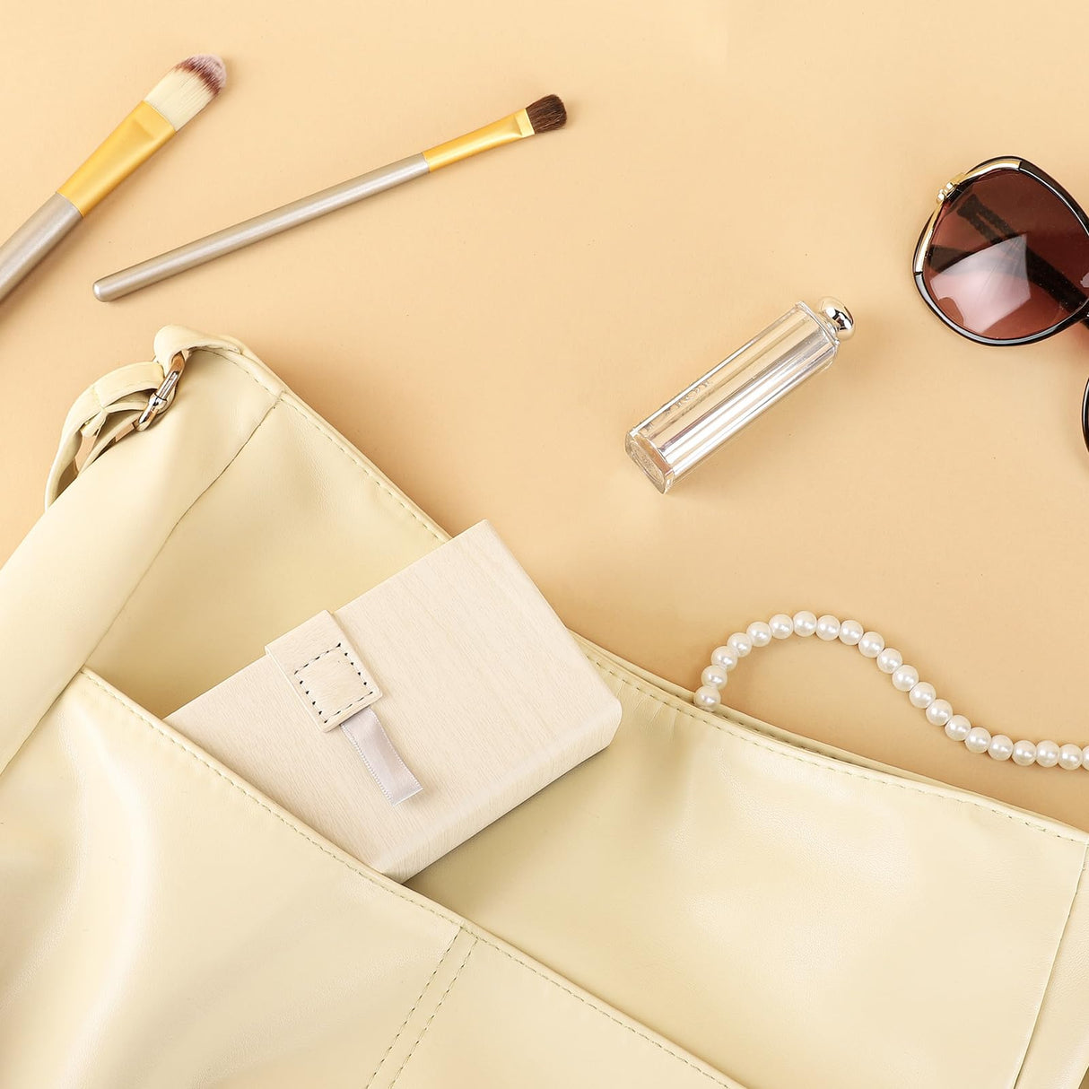 Homde Jewelry Box for Women Girls with Small Travel Case Mirror Necklace Ring Earrings Organizer White Wood Grain Homde