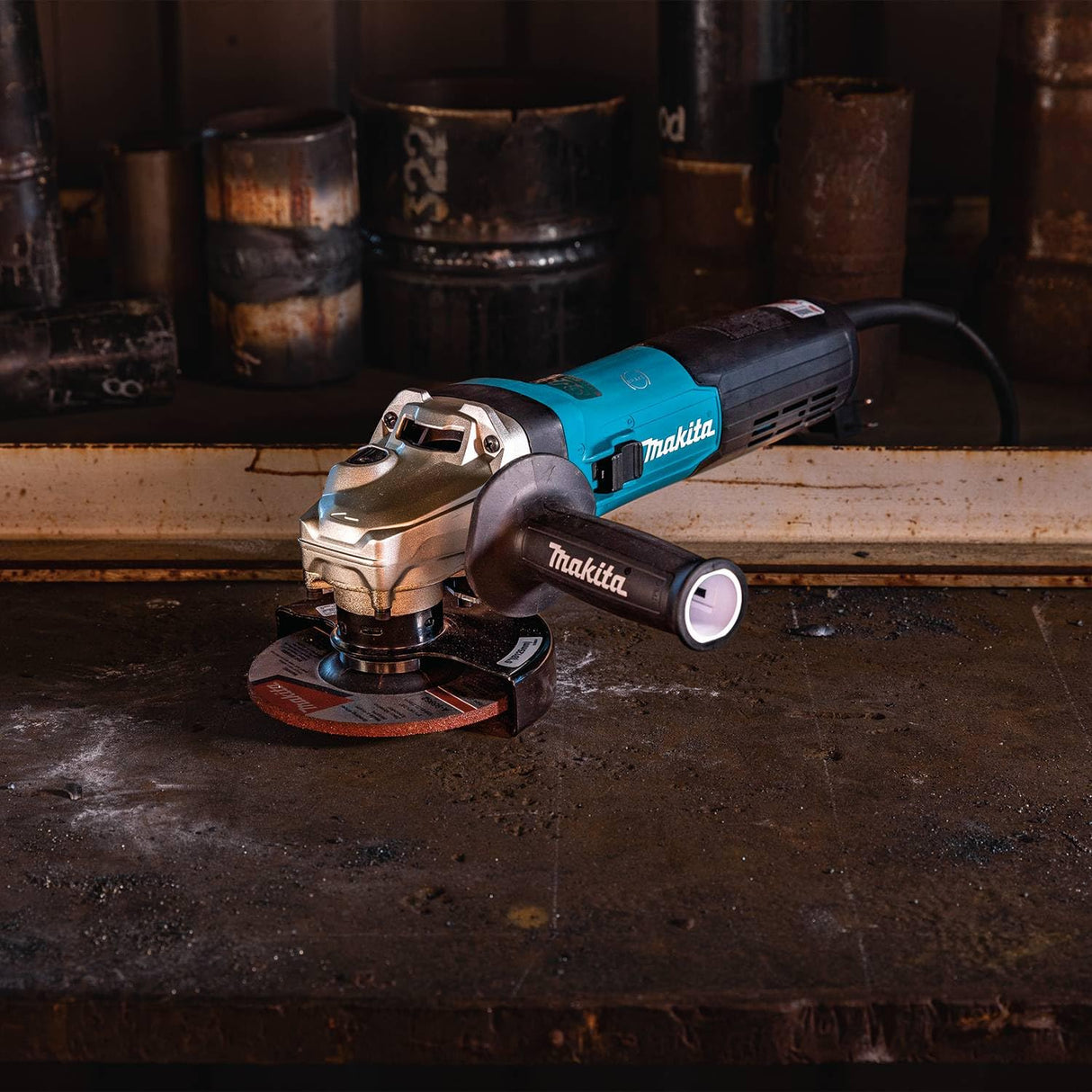 Makita GA5090 5" SJS™II High-Power Angle Grinder Makita