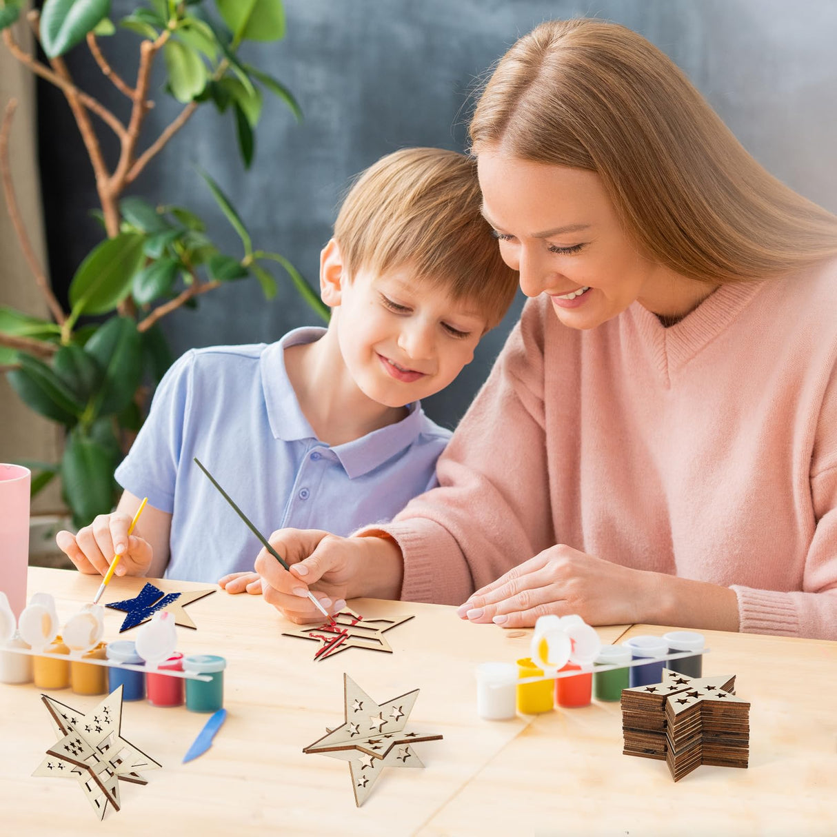 COCHIE DIY 3D 4th of July Stars Wood Crafts to Paint for Kids Adults, Paintable Unfinished Wooden Slices for Craft, Memorial Day Veterans Day Star Cutouts Ornaments for Painting Decorations (24 PCS) COCHIE
