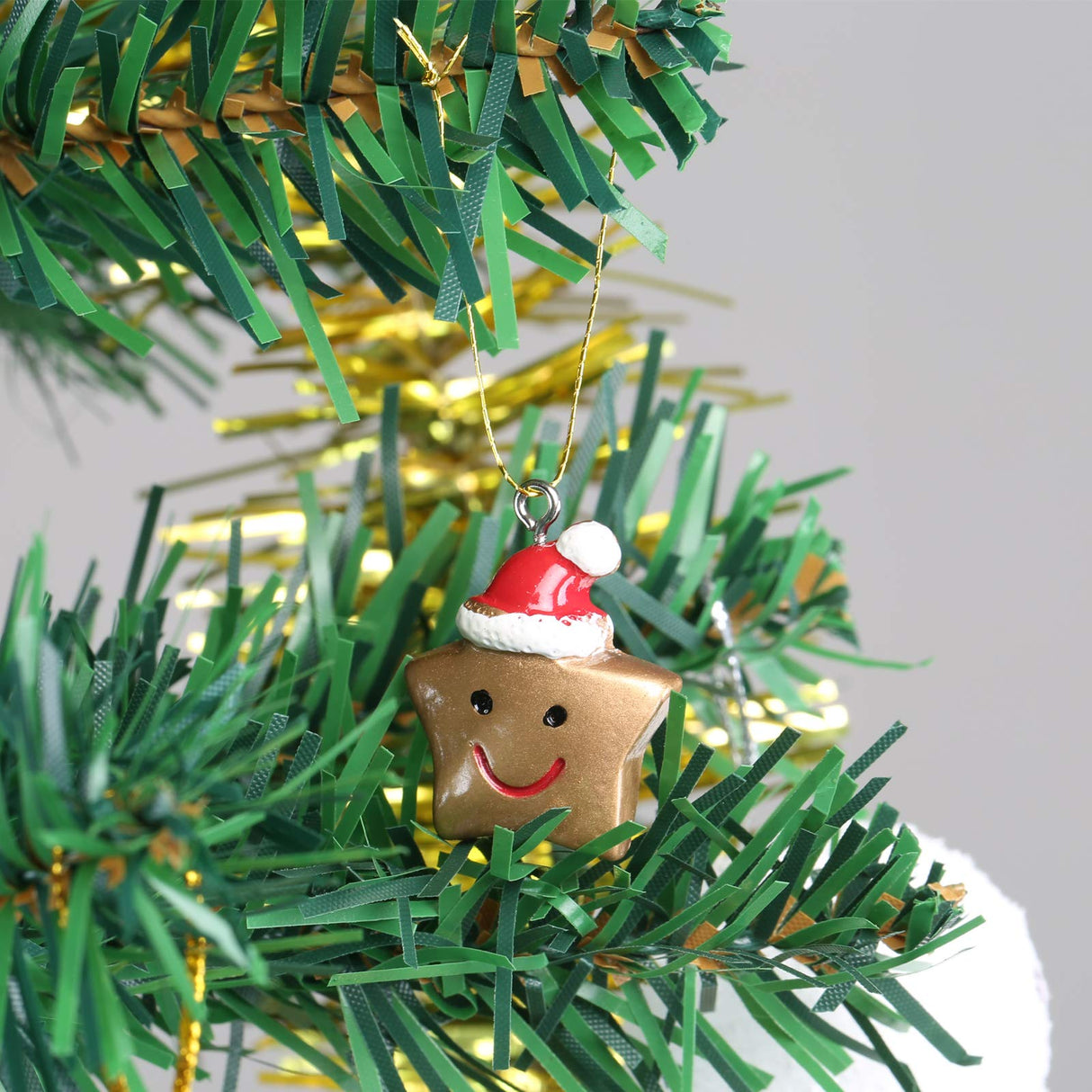 Naler 24PCS Mini Christmas Ornaments, Christmas Tree Decoration Resin Design with Santa Claus, Snowman, Reindeer and More Ornaments for Christmas Decoration New Year Naler