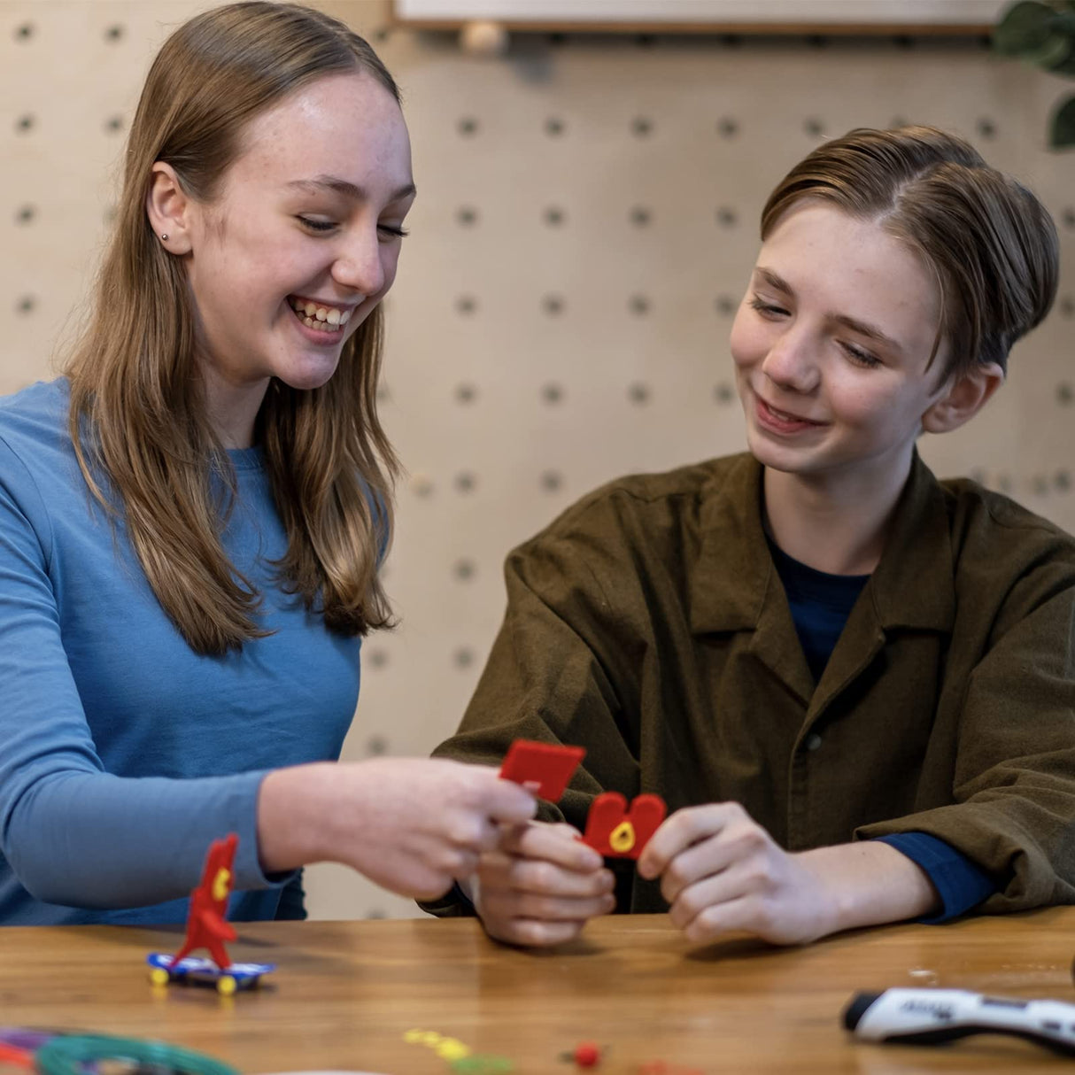 PIKA3D PRO 3D Printing Pen - Includes 3D Pen, 5 Colors of PLA Filament Refill with Stencil Guide and User Manual, White PIKA3D