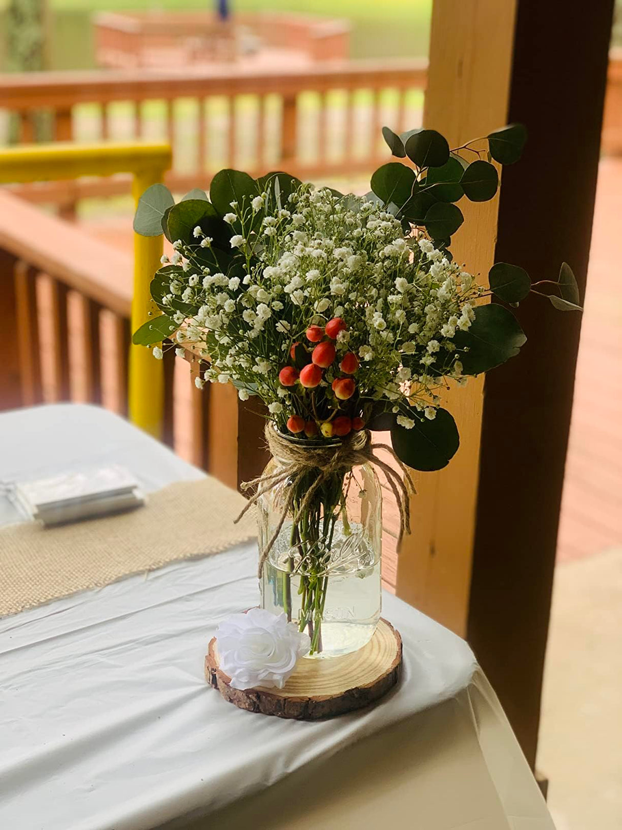 Joyavo Natural Wood Slices 4 Pcs 6-7 Inches Craft Wood Kit Wooden Circles Unfinished Log Wooden Rounds with Barks for Arts Crafts Wedding Christmas DIY Projects Coasters Joyavo