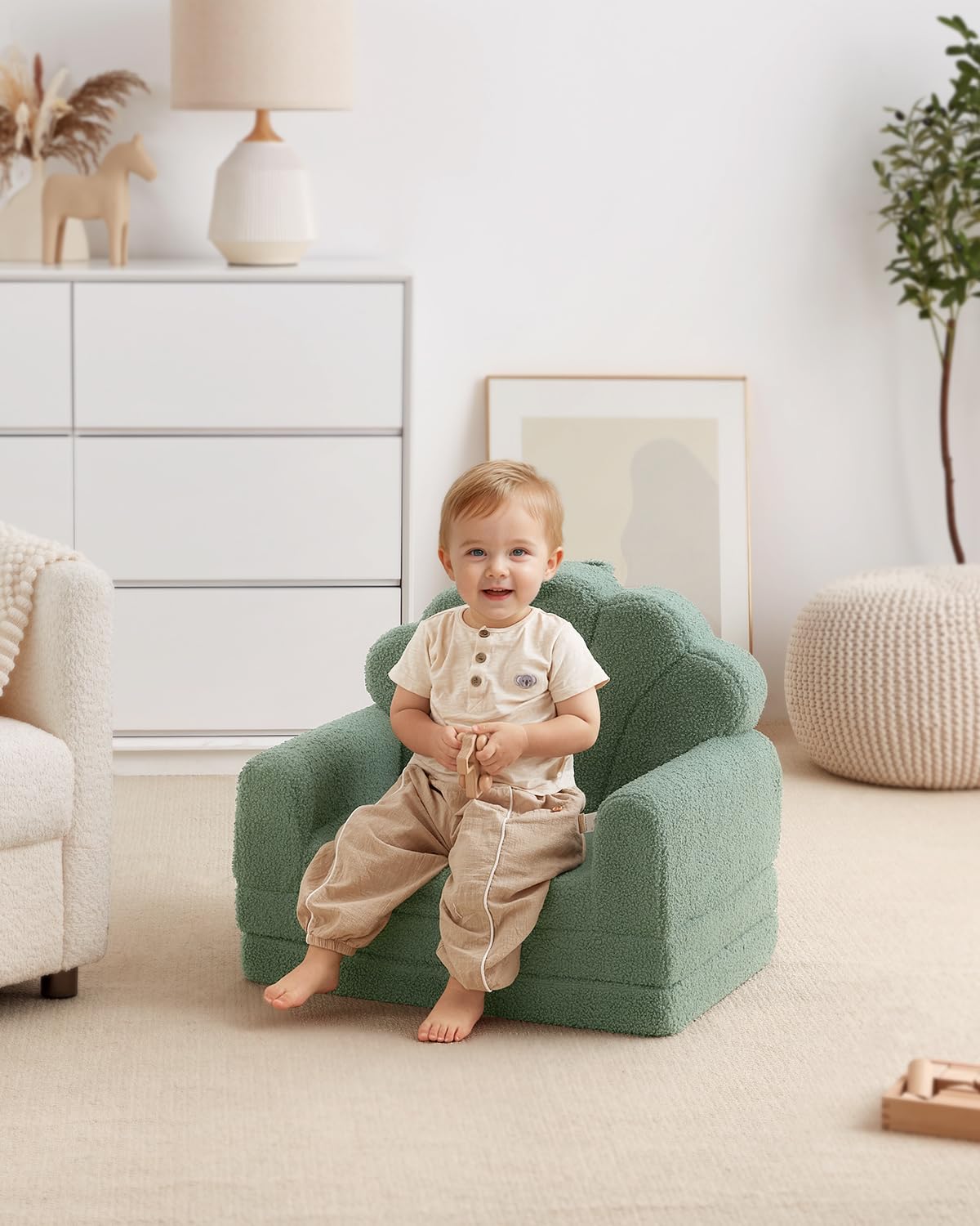 Blissful Diary Kids Couch, 2-in-1 Soft Toddler Couch Fold Out, Toddler Chair Comfy, Convertible Sofa to Lounger with Cute Shell Designs, Green Blissful Diary