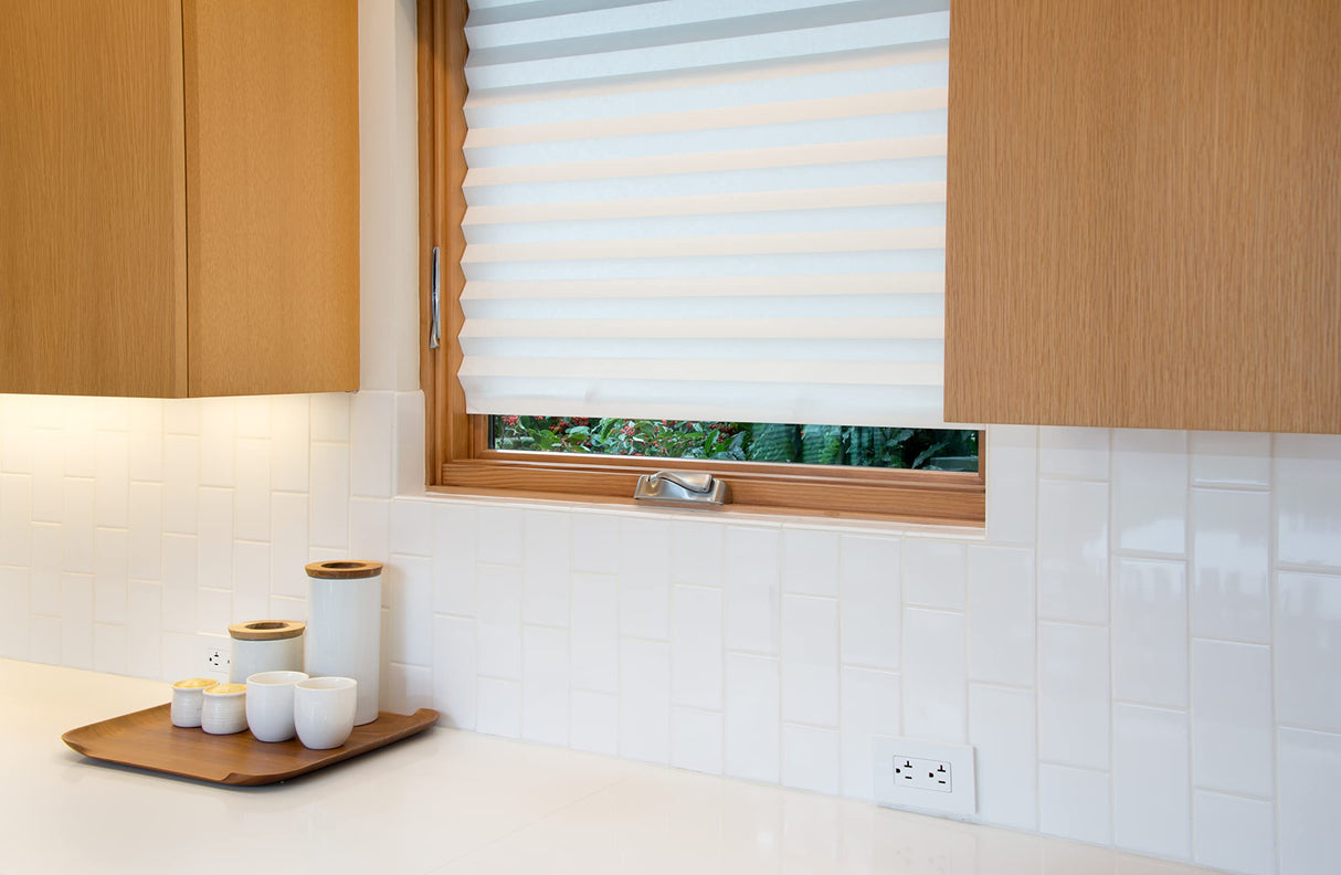 Redi Shade No Tools Original Light Filtering Pleated Paper Shade White, 36" W x 72" L, 6 Pack Redi Shade