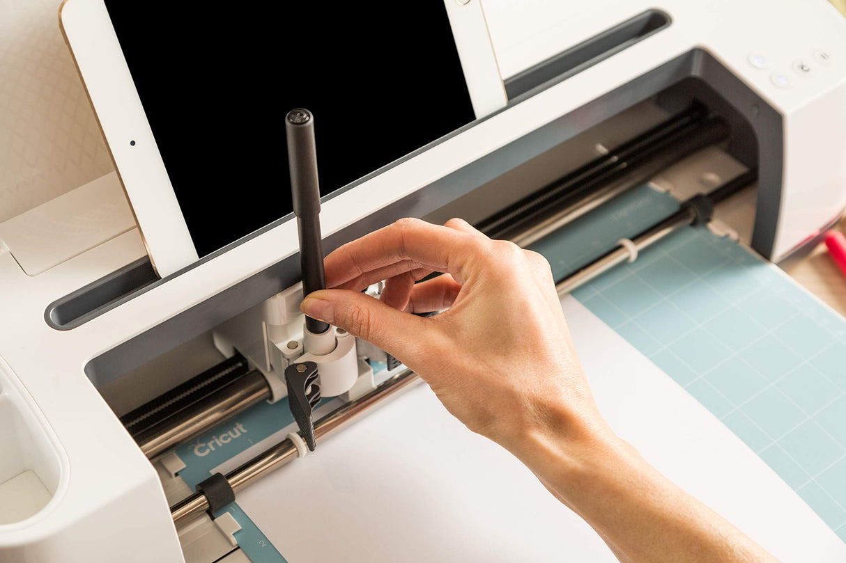 Cricut Infusible Ink Pens, Black Fine-Point Markers (0.4) for DIY, 5 count Cricut