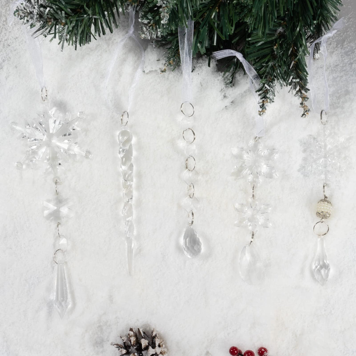 18pcs Christmas Tree Decoration Crystal Ornaments - Hanging Acrylic Christmas Snowflake Icicle Drop Crystal Ornaments for Xmas Tree Winter New Year Party Supplies OuMuaMua