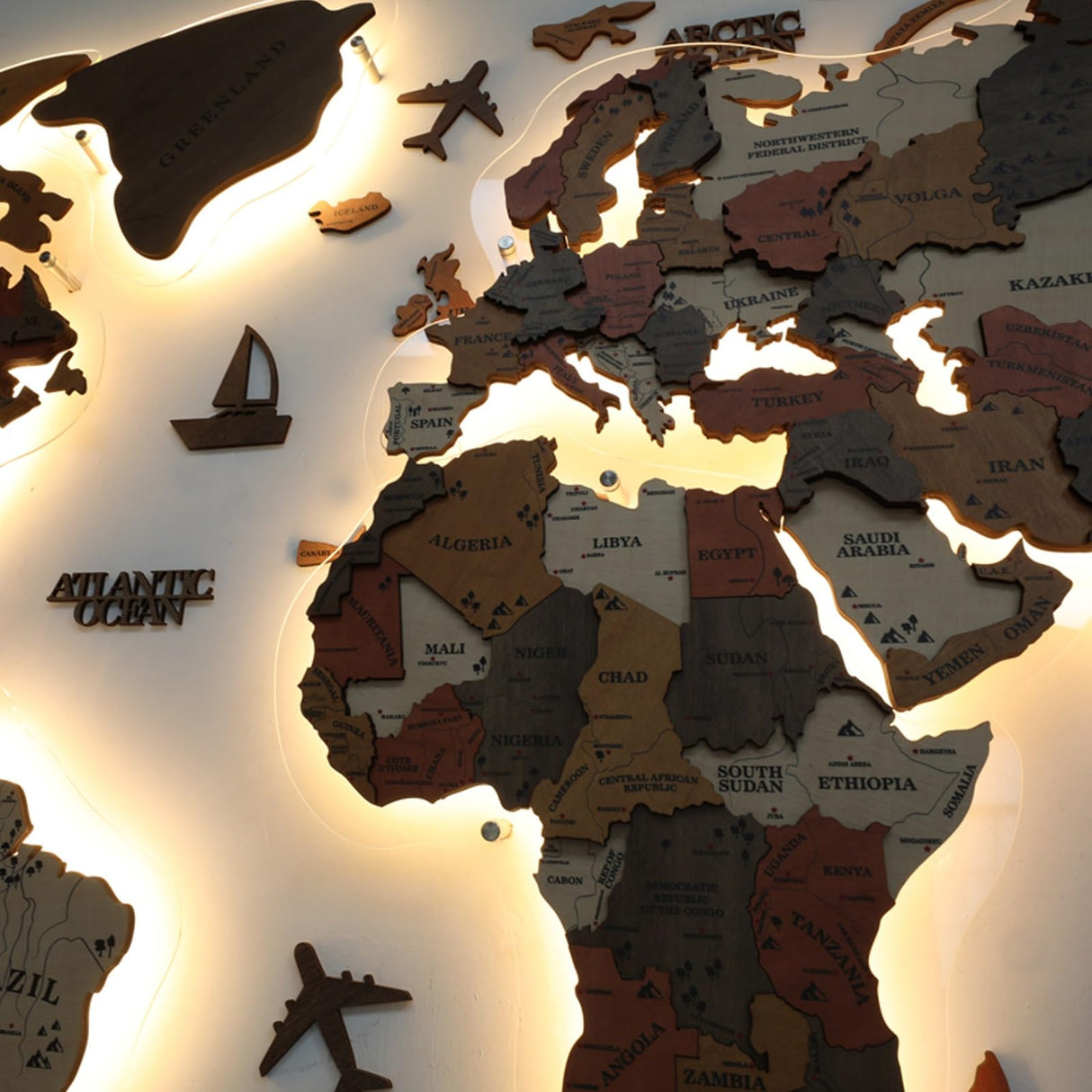 TUPAFJU 3D LED Wood+Acrylic World Map Wall,Extra Large Size 59/79/98/118in,3D Wall Art Décor,Art Modern Home Decor Gifts LED Lighting Wall Decor,Living Room Hanging Mural(A,Small) TUPAFJU