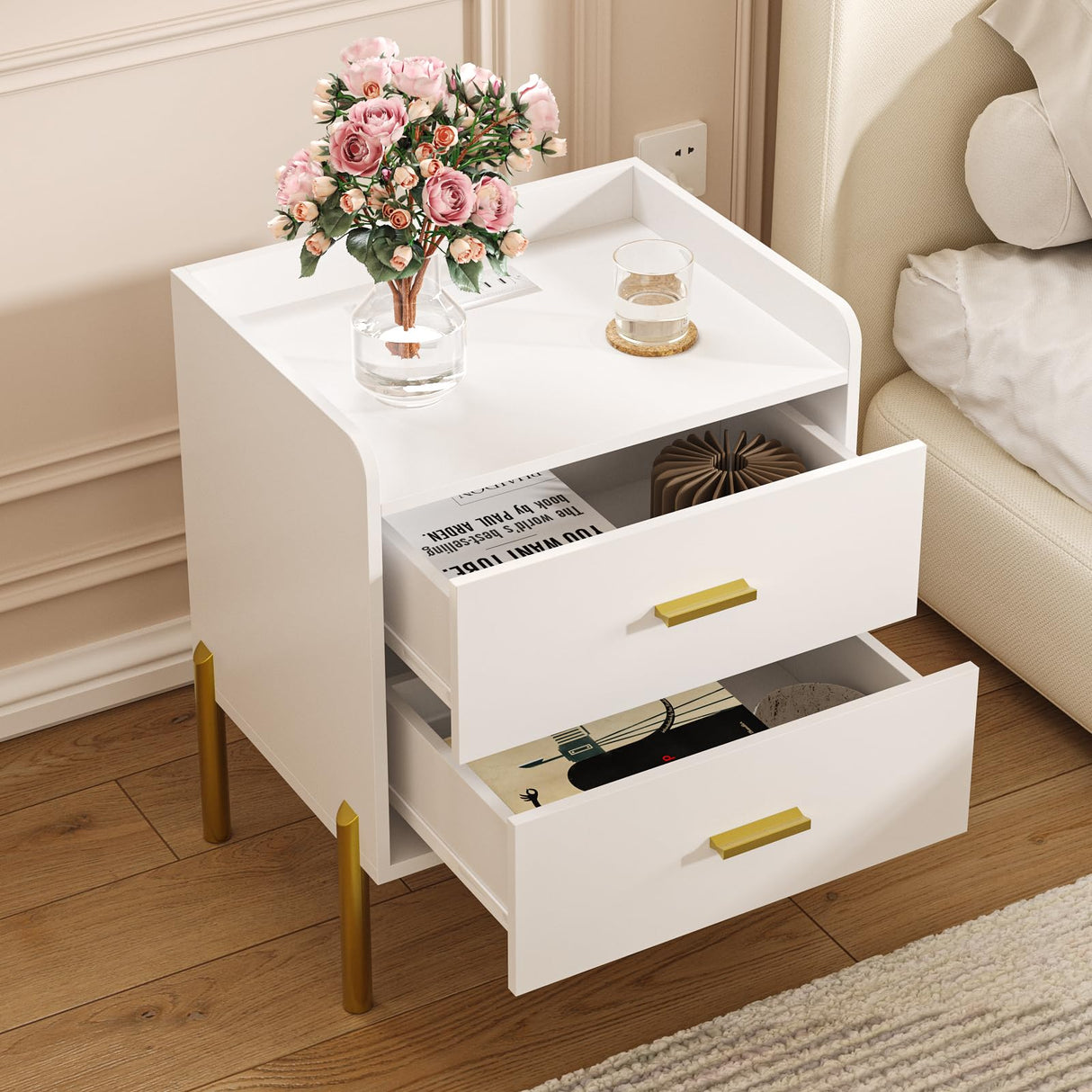 Vabches Nightstand Set of 2 with Built-in Charging Station, White Mid Century Modern Nightstand for Bedroom, Stylish End Tables for Lamps, Books Vabches