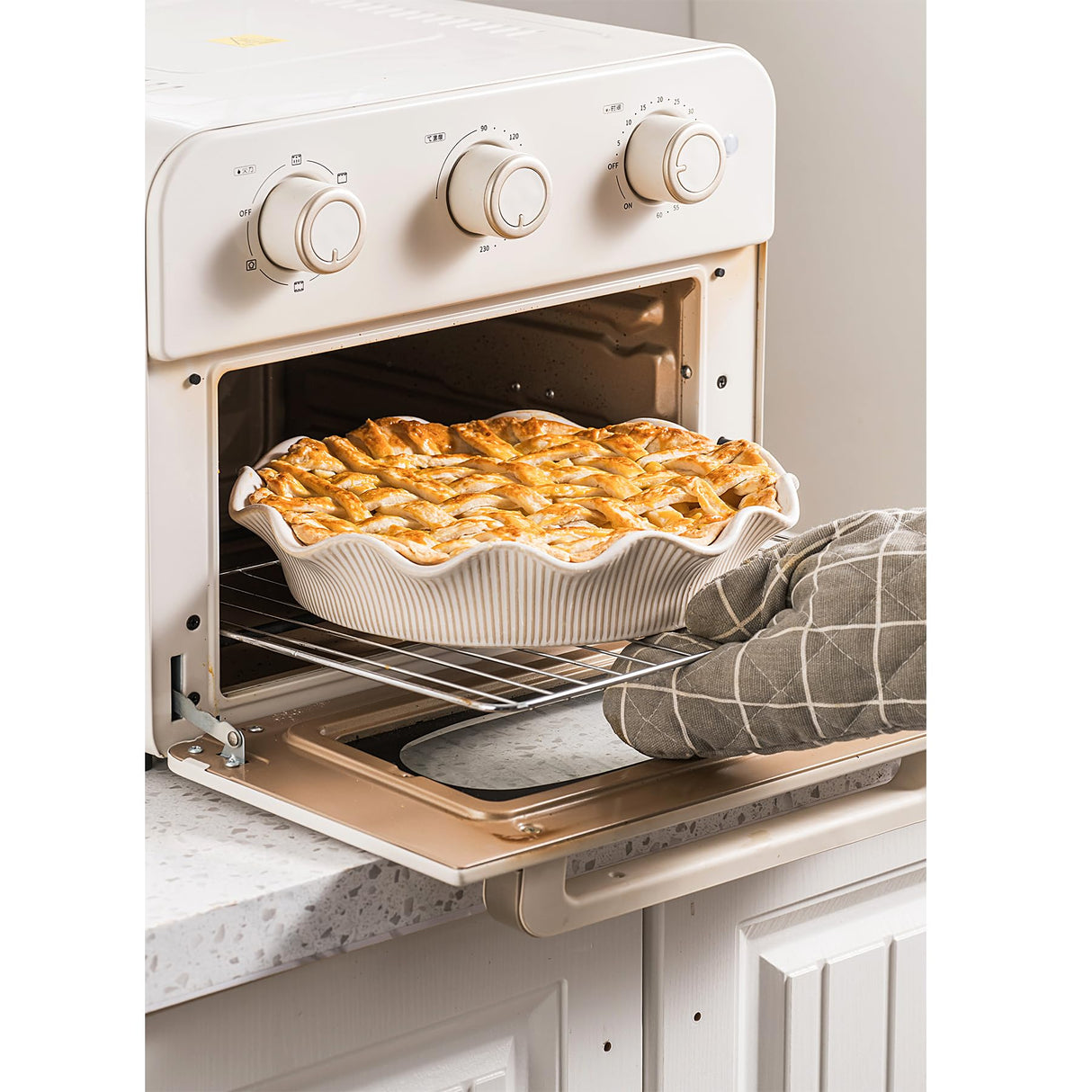 MIKIGEY Ceramic Deep Pie Pan for Baking, 11 inch Porcelain Pie Dish for Apple Pie, Oven & Dishwasher Safe, Farmhouse Decor, 48 Ounce Deep Plate for Kitchen, Non-Stick Pie Pans,Off-White MIKIGEY