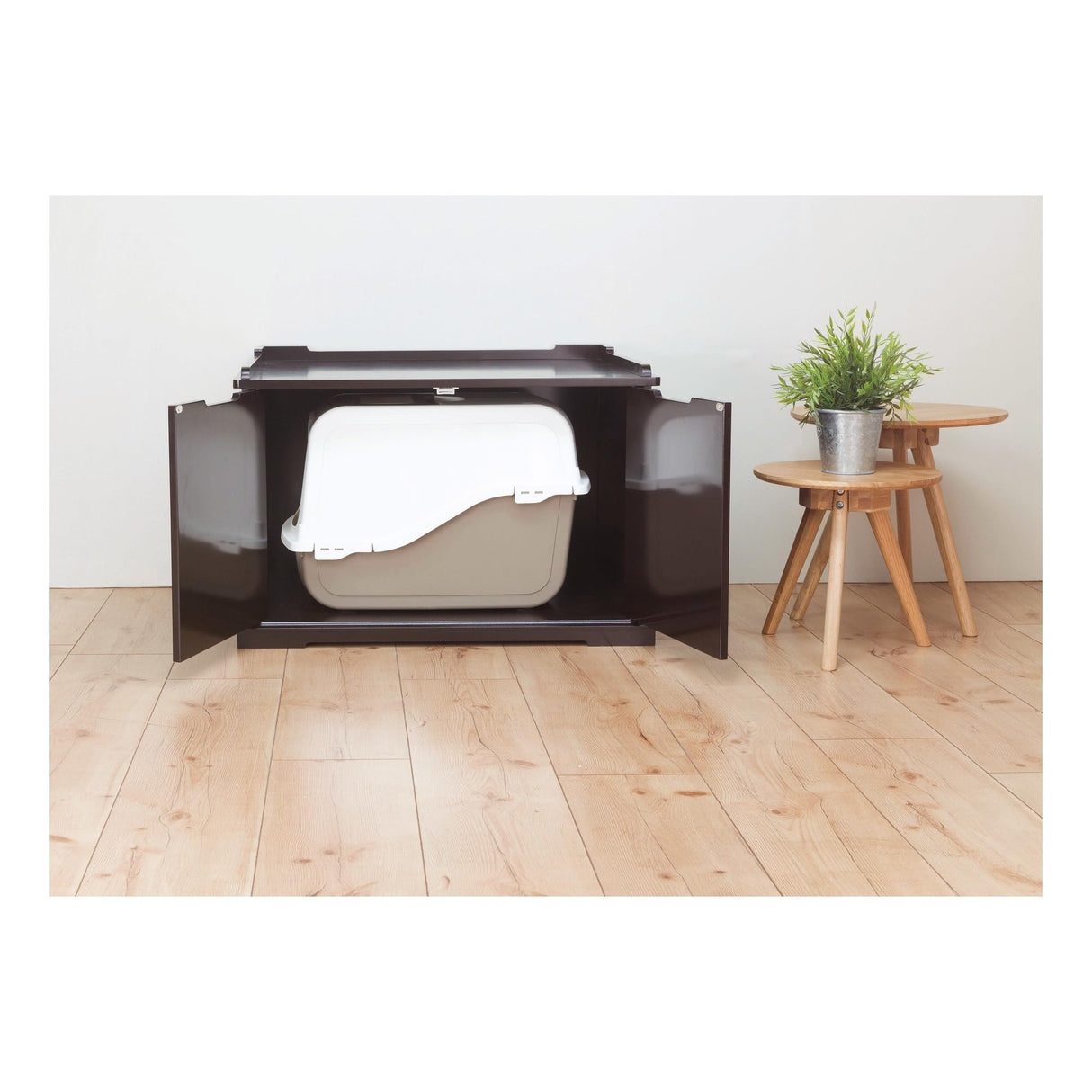 TRIXIE XL Furniture Litter Box Enclosure (Espresso Brown), Hidden Litter Box for Cats with Openings on Either Ends & Large Ventilations Slots, Double Doors for Easy Cleaning, Removable Divider TRIXIE