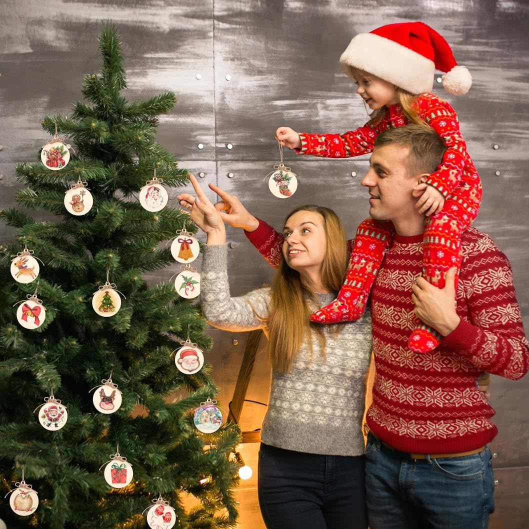 Round Wooden Circles with Holes - 20 Pcs Unfinished Natural Wood Slices for Painting, Crafts Christmas Ornaments DIY Crafts Hanging Decorations WKTFOBM