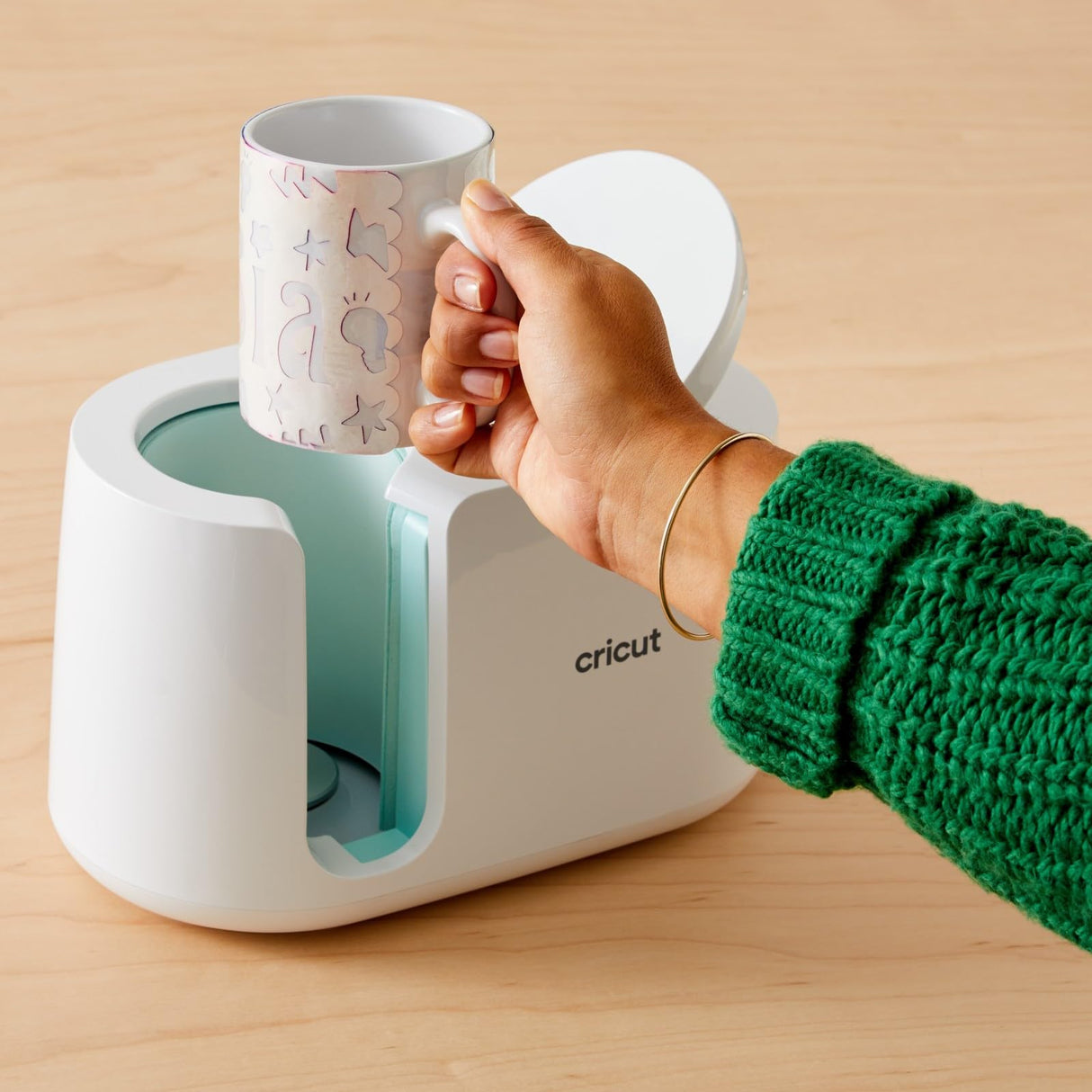 Cricut Blank Mug, Ceramic-Coated, Dishwasher & Microwave Safe Mug to Decorate, Cricut Mug Press & Infusible Ink Compatible,15 Oz Sublimation Mug, Ideal for Crafts and Printing, 2 Count, White Cricut